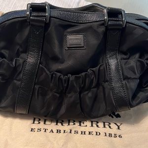 Burberry doctors purse